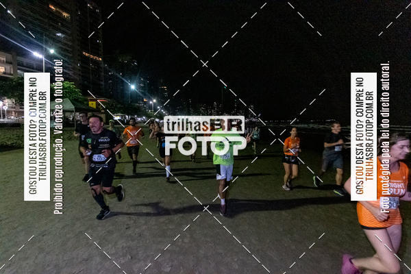 Buy your photos of the eventNight Run Balnerio on Fotop