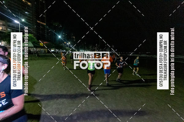 Buy your photos of the eventNight Run Balnerio on Fotop