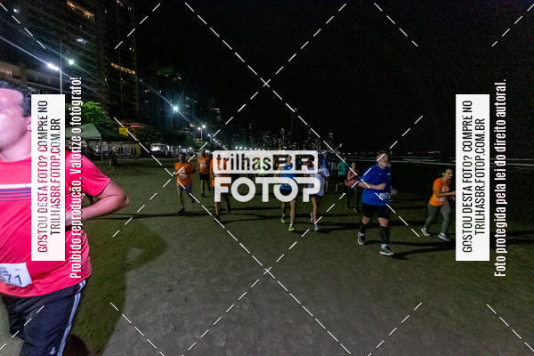 Buy your photos of the eventNight Run Balnerio on Fotop