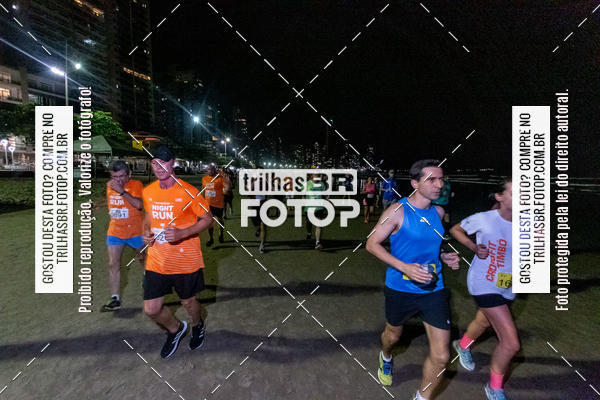 Buy your photos of the eventNight Run Balnerio on Fotop