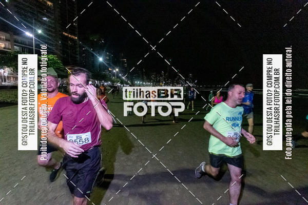 Buy your photos of the eventNight Run Balnerio on Fotop