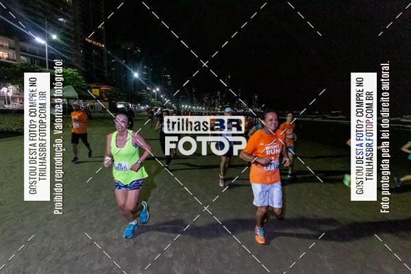 Buy your photos of the eventNight Run Balnerio on Fotop