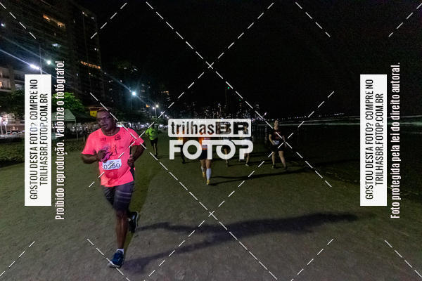 Buy your photos of the eventNight Run Balnerio on Fotop