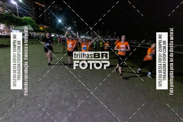 Buy your photos of the eventNight Run Balnerio on Fotop