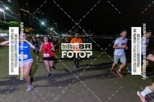 Buy your photos of the eventNight Run Balnerio on Fotop