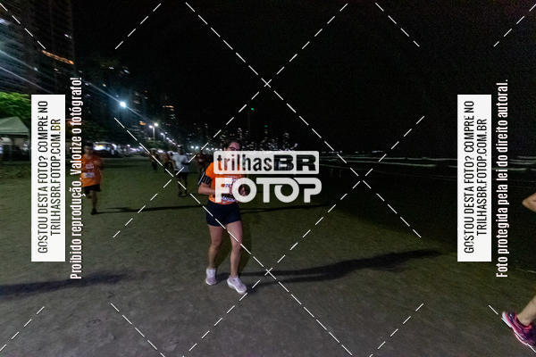 Buy your photos of the eventNight Run Balnerio on Fotop