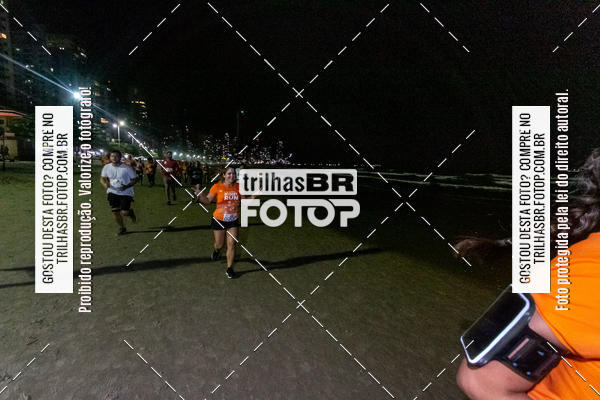 Buy your photos of the eventNight Run Balnerio on Fotop