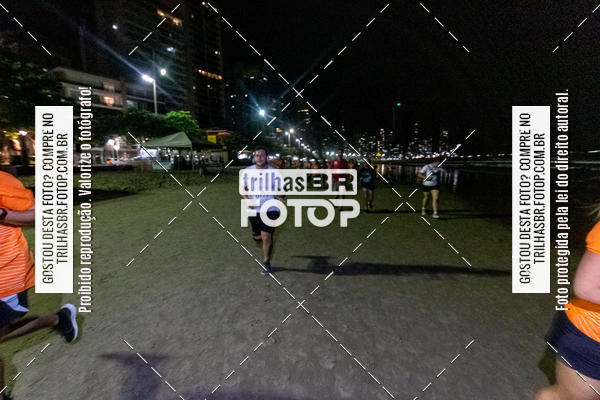 Buy your photos of the eventNight Run Balnerio on Fotop