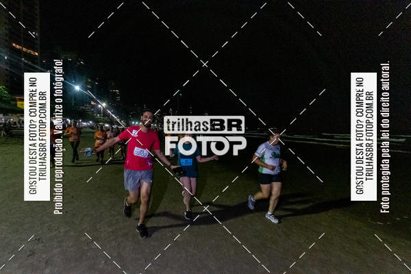Buy your photos of the eventNight Run Balnerio on Fotop