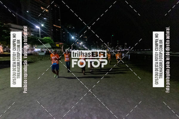 Buy your photos of the eventNight Run Balnerio on Fotop