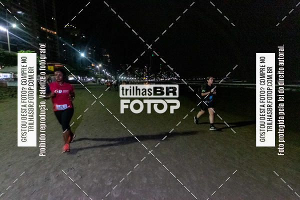Buy your photos of the eventNight Run Balnerio on Fotop