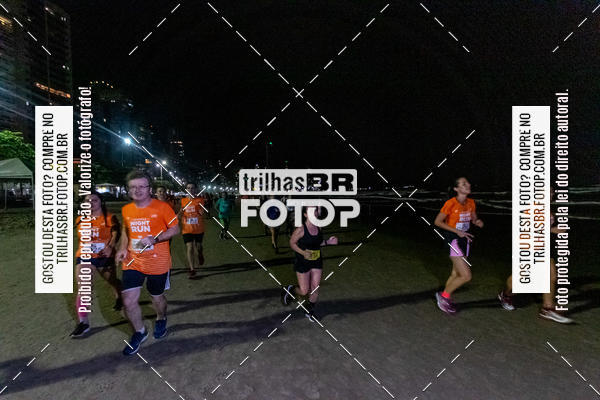 Buy your photos of the eventNight Run Balnerio on Fotop