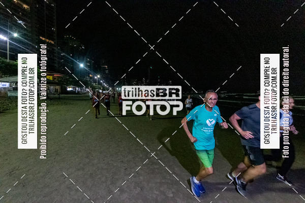 Buy your photos of the eventNight Run Balnerio on Fotop