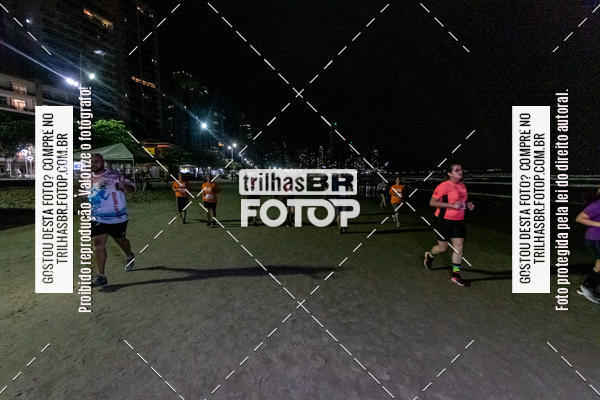 Buy your photos of the eventNight Run Balnerio on Fotop