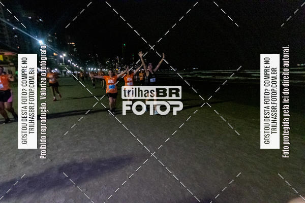 Buy your photos of the eventNight Run Balnerio on Fotop