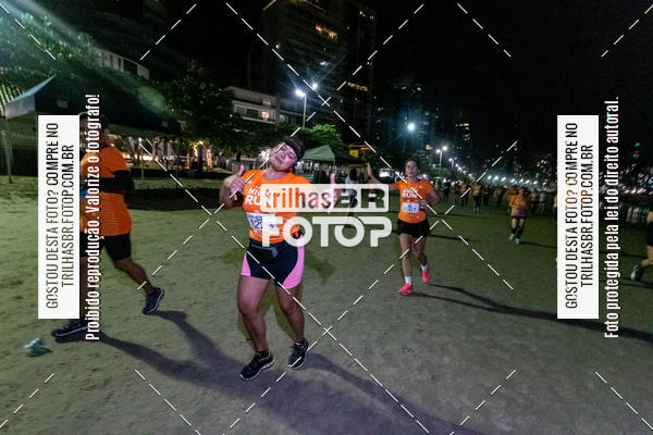 Buy your photos of the eventNight Run Balnerio on Fotop