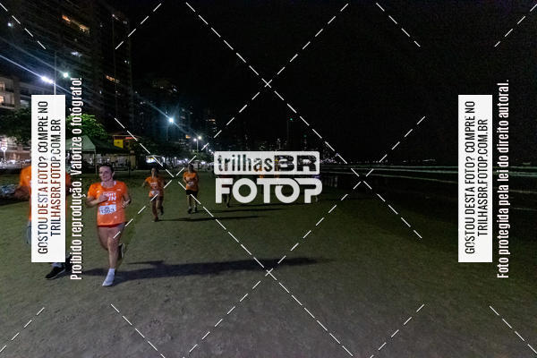 Buy your photos of the eventNight Run Balnerio on Fotop