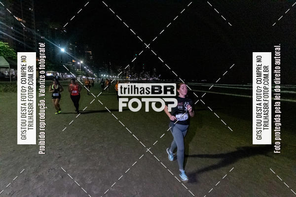 Buy your photos of the eventNight Run Balnerio on Fotop