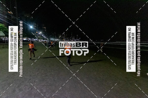 Buy your photos of the eventNight Run Balnerio on Fotop