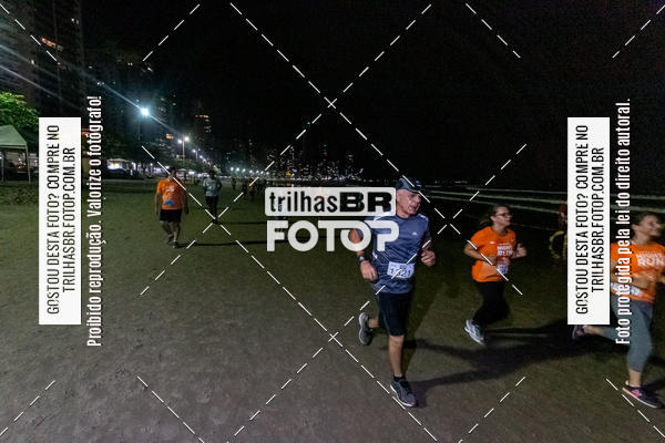 Buy your photos of the eventNight Run Balnerio on Fotop