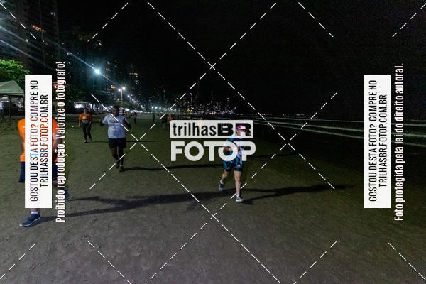 Buy your photos of the eventNight Run Balnerio on Fotop