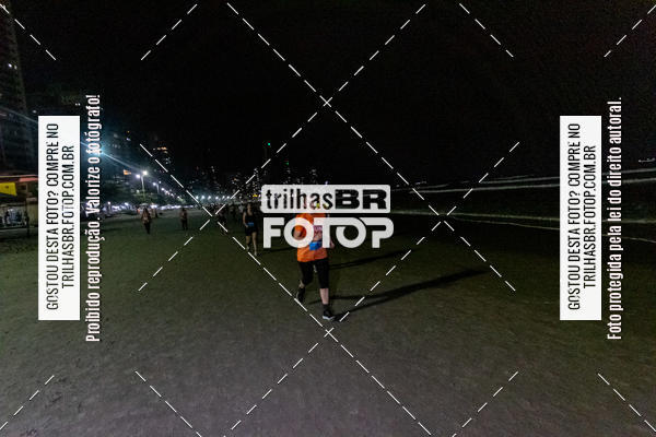 Buy your photos of the eventNight Run Balnerio on Fotop