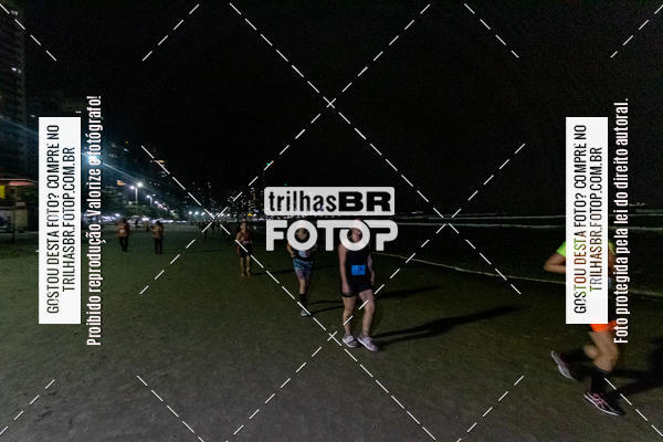 Buy your photos of the eventNight Run Balnerio on Fotop