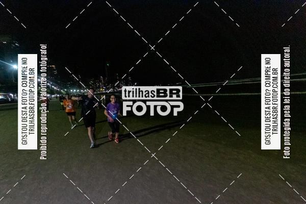 Buy your photos of the eventNight Run Balnerio on Fotop