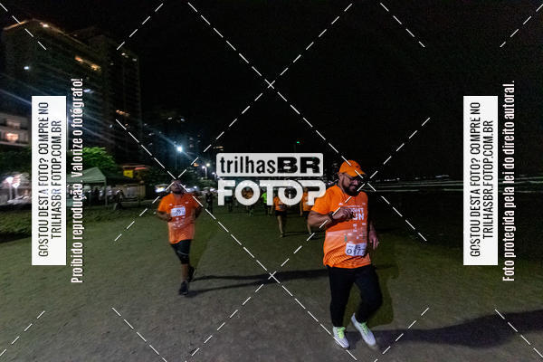 Buy your photos of the eventNight Run Balnerio on Fotop