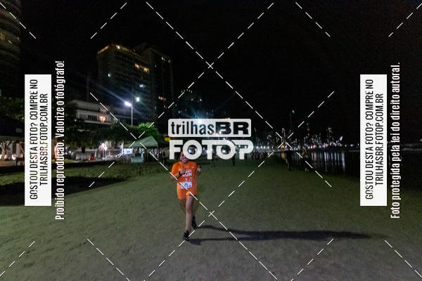 Buy your photos of the eventNight Run Balnerio on Fotop