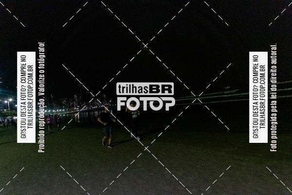 Buy your photos of the eventNight Run Balnerio on Fotop