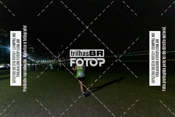 Buy your photos of the eventNight Run Balnerio on Fotop