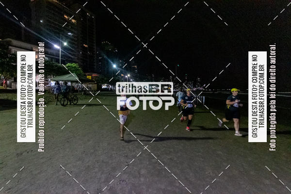 Buy your photos of the eventNight Run Balnerio on Fotop