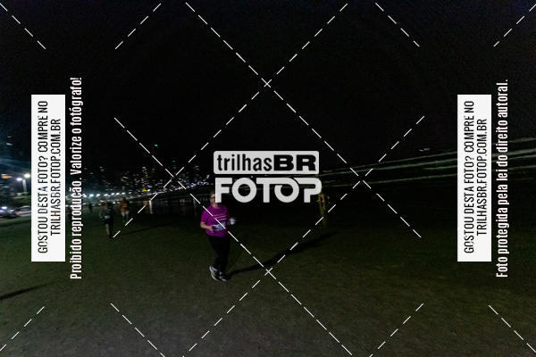 Buy your photos of the eventNight Run Balnerio on Fotop