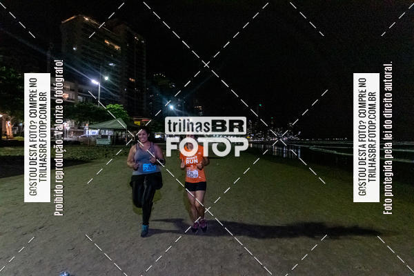 Buy your photos of the eventNight Run Balnerio on Fotop