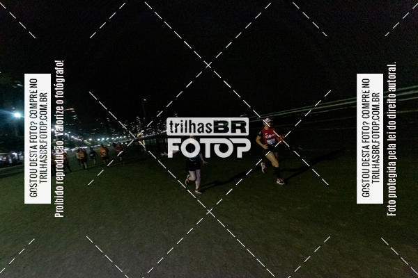 Buy your photos of the eventNight Run Balnerio on Fotop