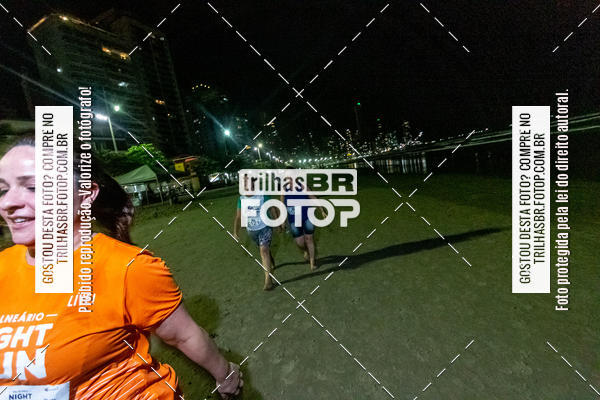 Buy your photos of the eventNight Run Balnerio on Fotop