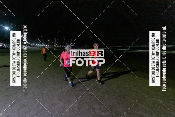 Buy your photos of the eventNight Run Balnerio on Fotop