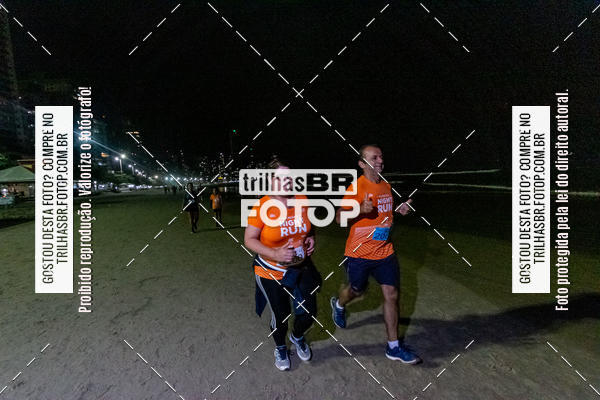 Buy your photos of the eventNight Run Balnerio on Fotop