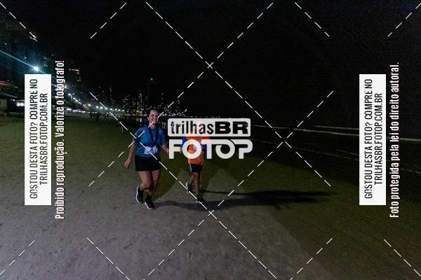 Buy your photos of the eventNight Run Balnerio on Fotop