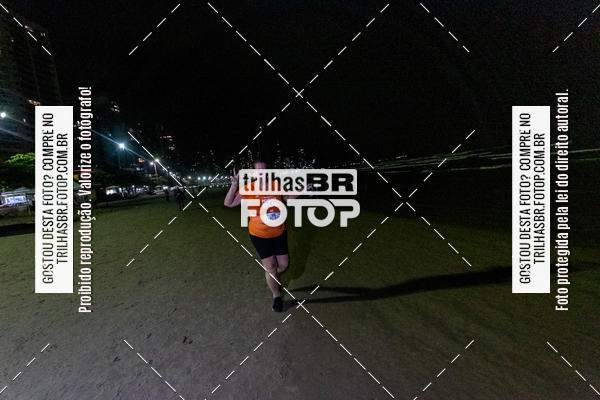 Buy your photos of the eventNight Run Balnerio on Fotop