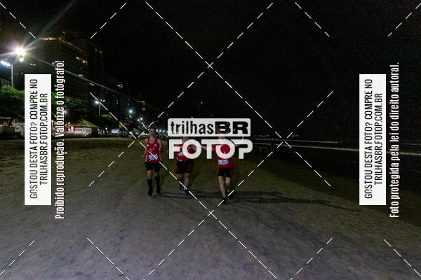 Buy your photos of the eventNight Run Balnerio on Fotop