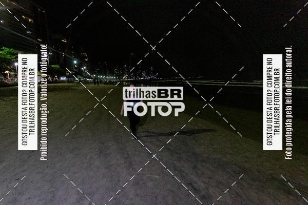 Buy your photos of the eventNight Run Balnerio on Fotop