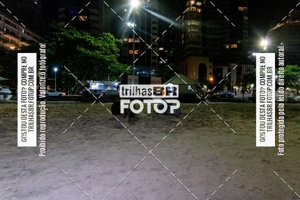 Buy your photos of the eventNight Run Balnerio on Fotop