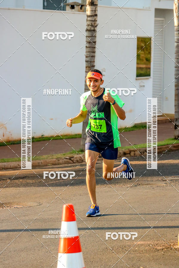 Buy your photos of the eventCORRIDA UNIMED ALTA MOGIANA 2019 on Fotop