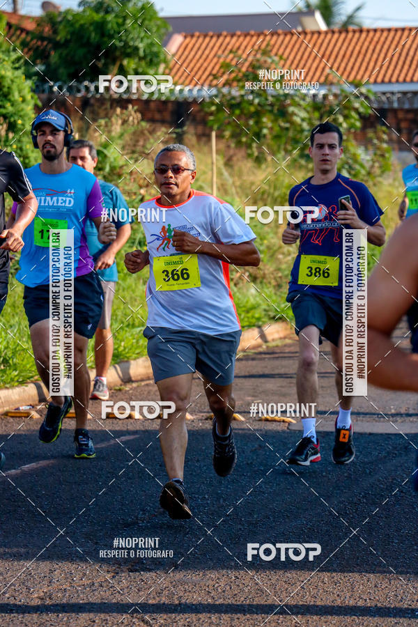 Achetez vos photos de l'vnementCORRIDA UNIMED ALTA MOGIANA 2019 sur Fotop