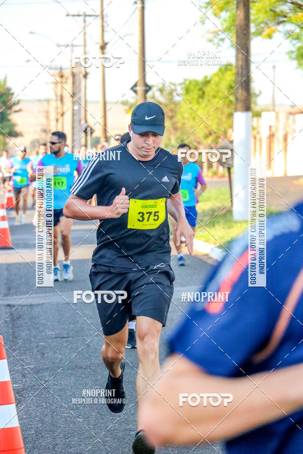 Achetez vos photos de l'vnementCORRIDA UNIMED ALTA MOGIANA 2019 sur Fotop
