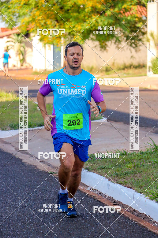 Achetez vos photos de l'vnementCORRIDA UNIMED ALTA MOGIANA 2019 sur Fotop