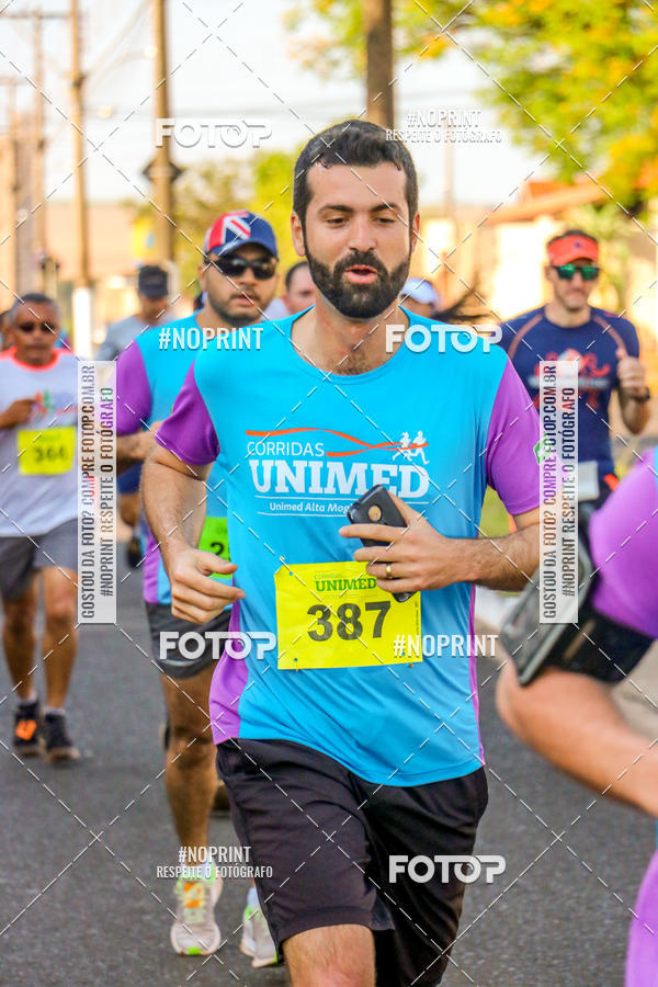Achetez vos photos de l'vnementCORRIDA UNIMED ALTA MOGIANA 2019 sur Fotop