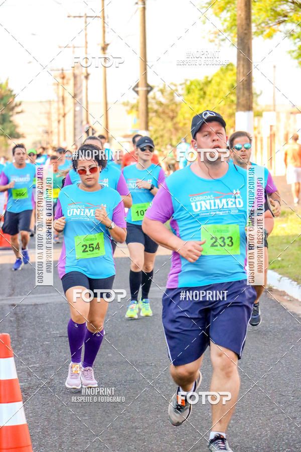 Achetez vos photos de l'vnementCORRIDA UNIMED ALTA MOGIANA 2019 sur Fotop